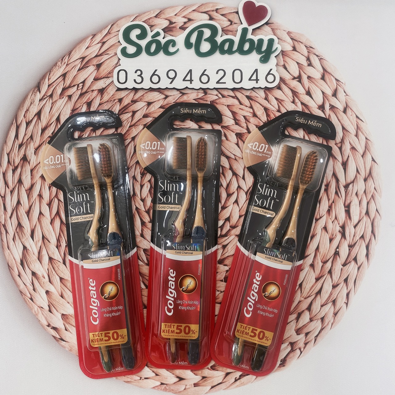 Bộ 2 Bàn chải Colgate Slimsoft Charcoal Gold kháng khuẩn than vàng