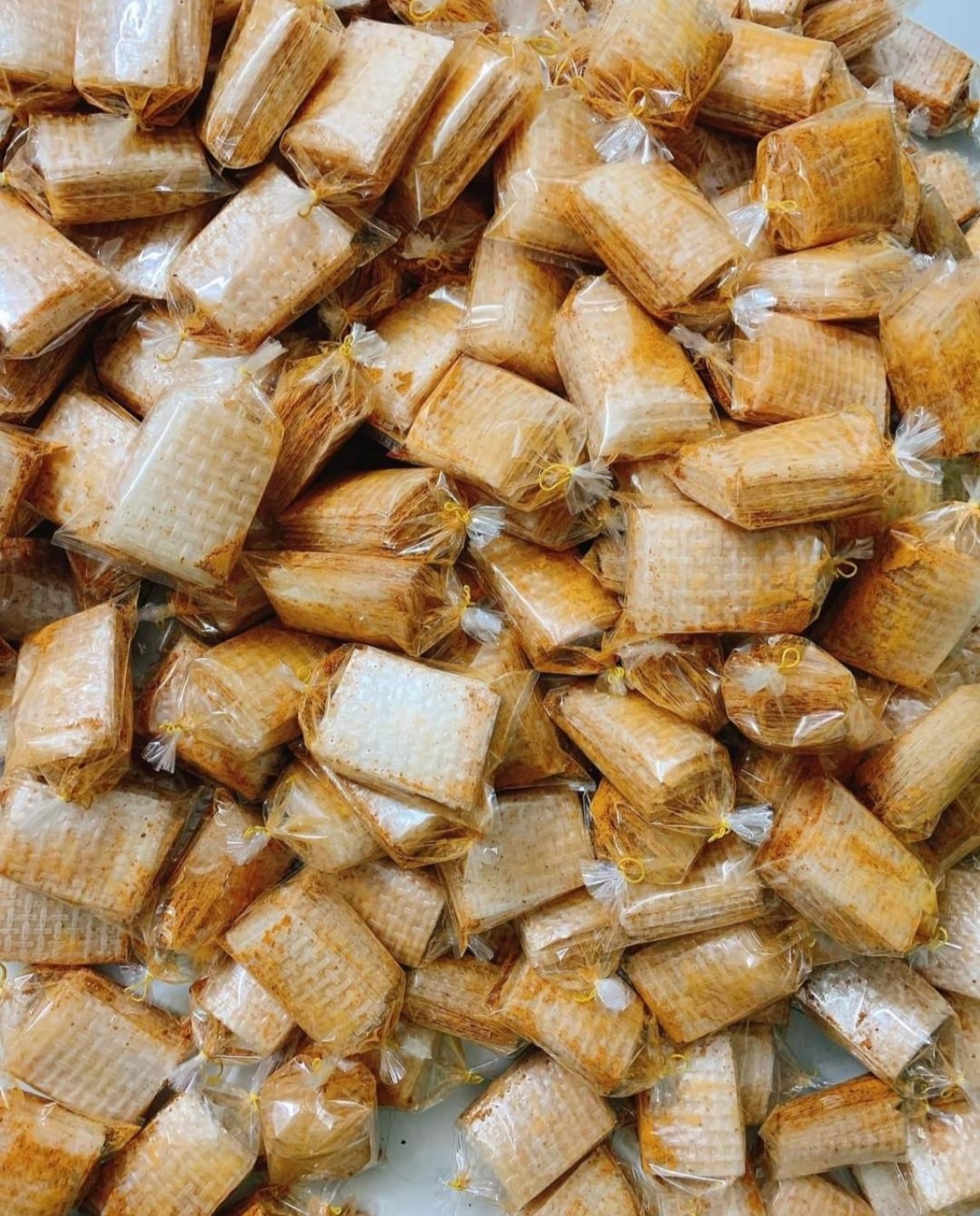 Bánh tráng xike lắc muối nhuyễn mini