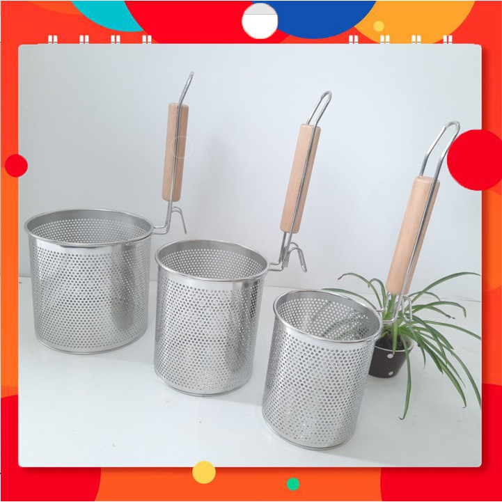 Vợt trụng hủ tiếu, mì , nuôi - lưới dày chắc chắn
