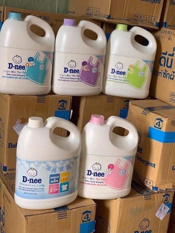 Nước giặt đồ trẻ em - Nước giặt D-nee - Hương màu tím