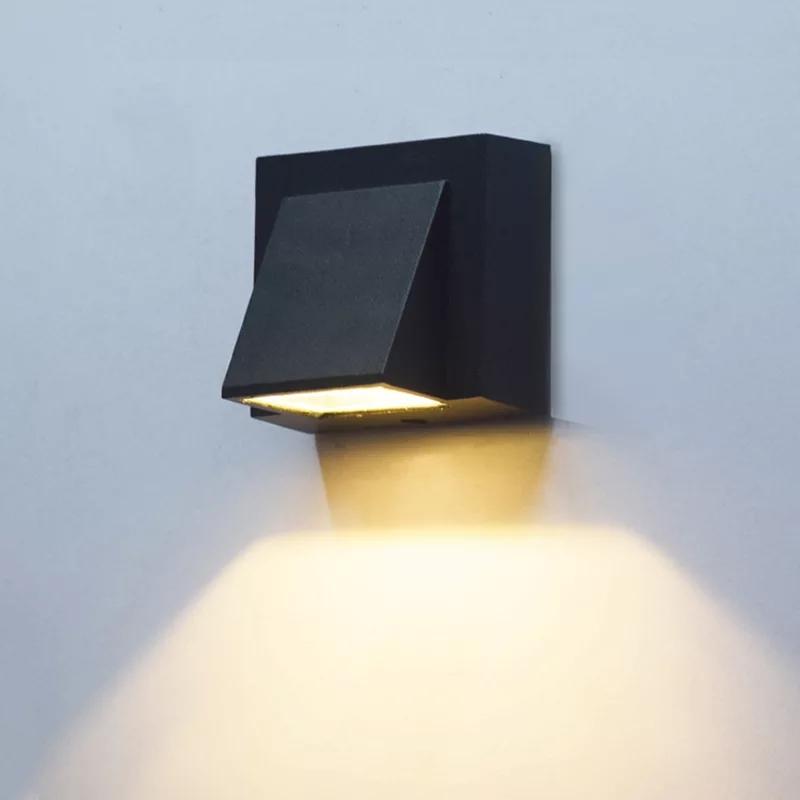 Đèn tường trang trí hắt một đầu