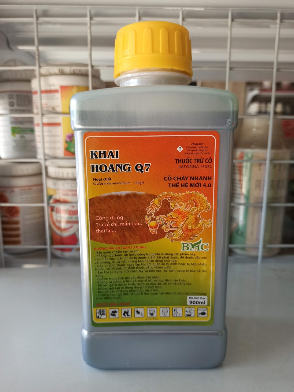 Thuốc diệt cỏ KHAI HOANG Q7 - Chai 900ml