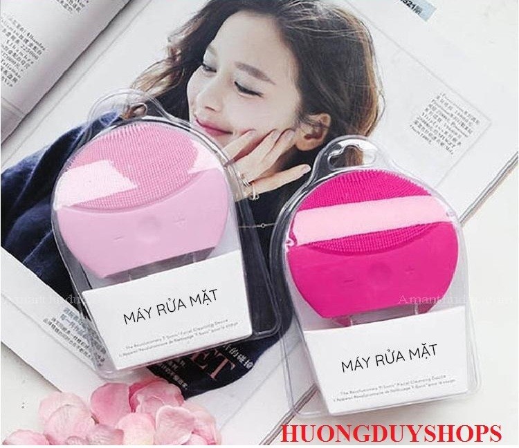 Máy rửa mặt massage mặt tiện dụng cho phái đẹp, nhiều chế độ rung, massage, nâng cơ mặt, có dây sạc đi kèm
