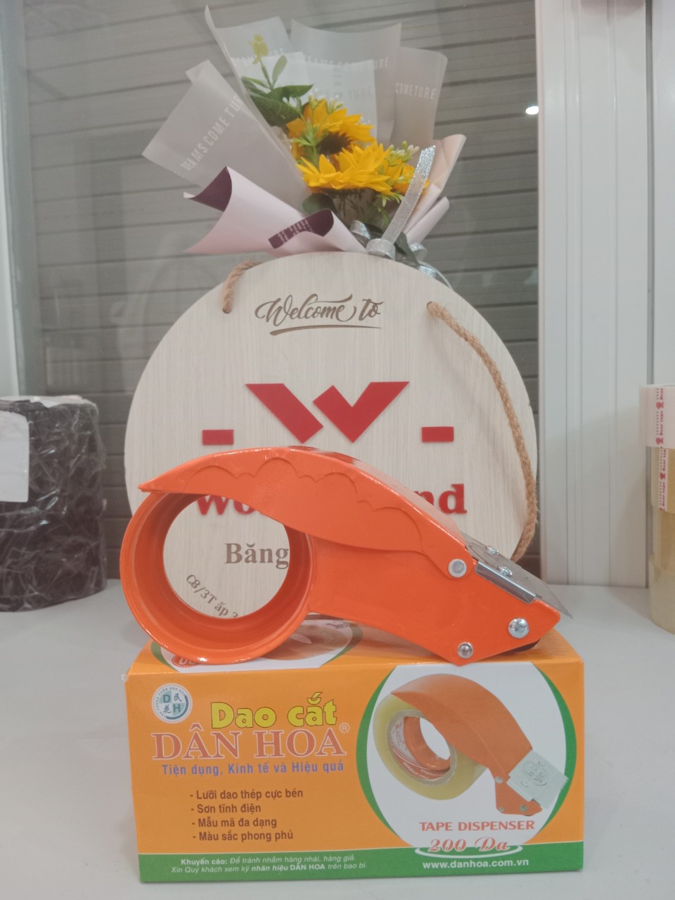 Dao cắt băng keo Dân Hoa khổ 5cm, cắt băng keo 200yard