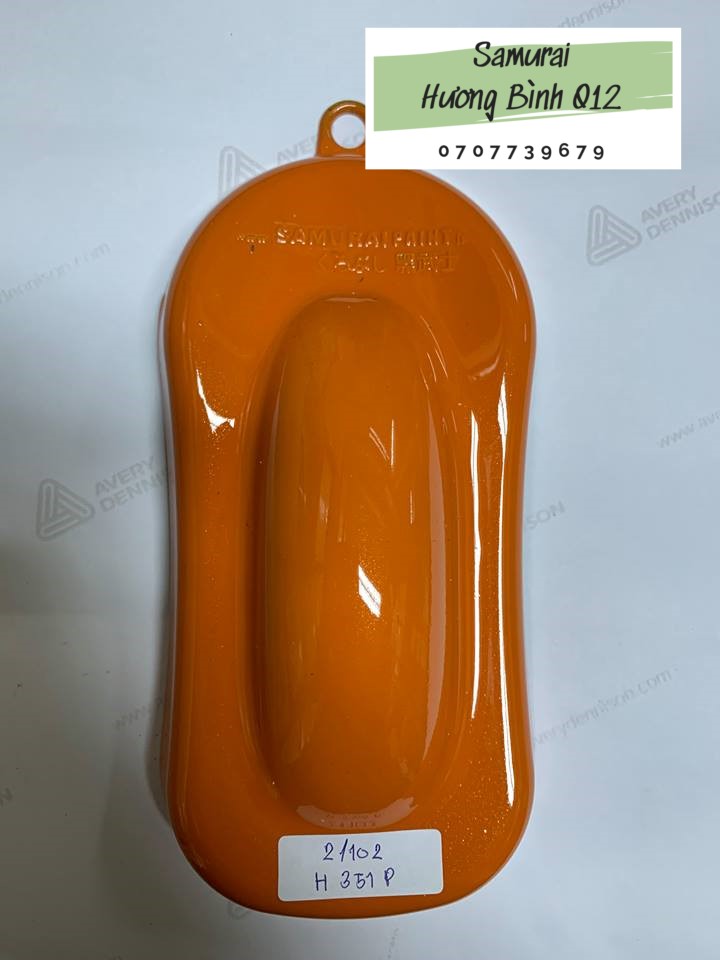 Sơn xịt samurai màu cam ngọc trai - h351p với bóng k1k
