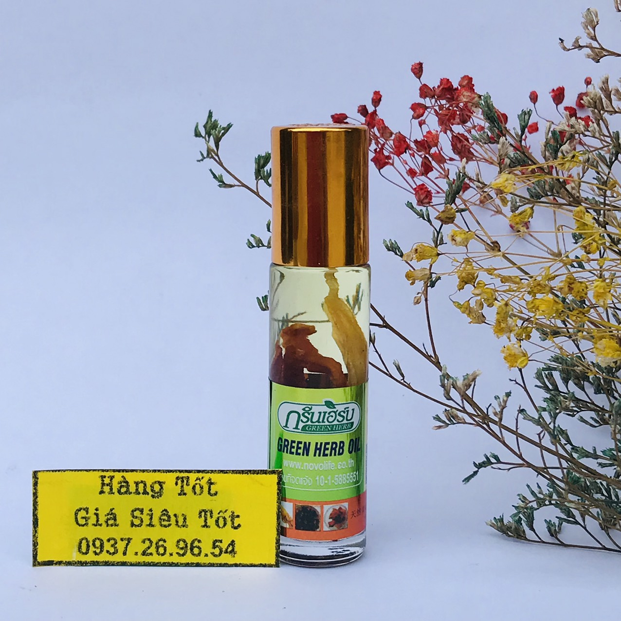 Dầu sâm thái lan green herb oil 8ml dạng lăn