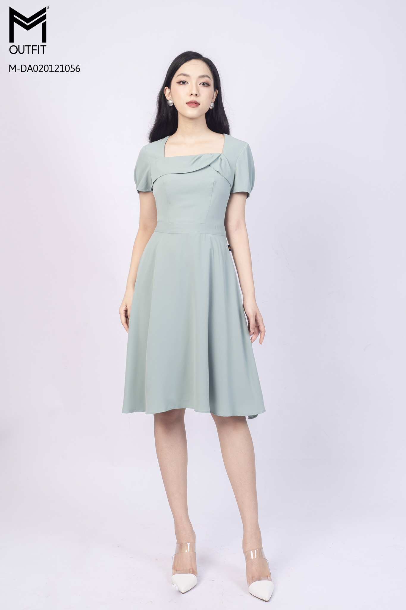 Đầm xòe, cổ vuông, tay cộc - Mmoutfit
