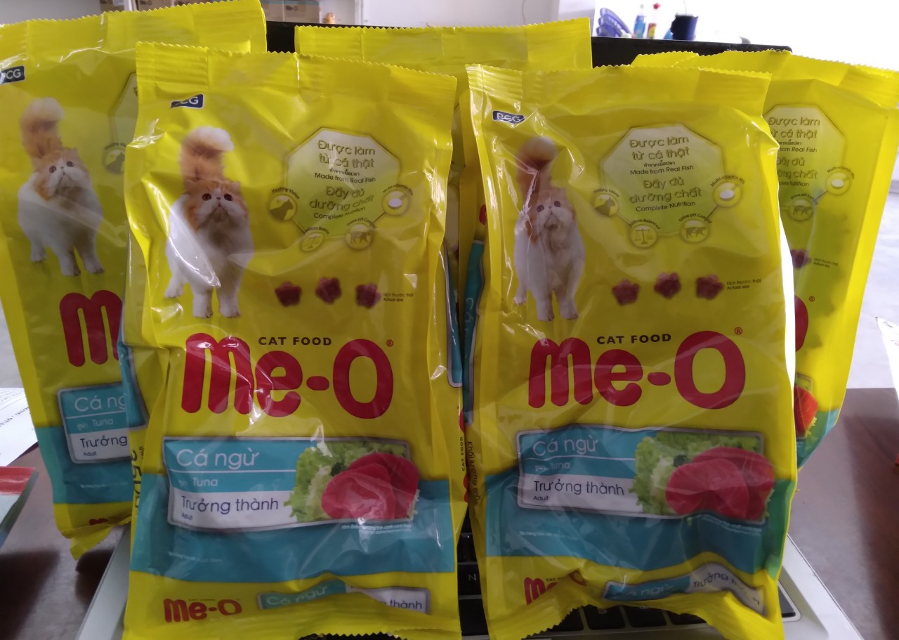 Combo 5 gói thức ăn mèo lớn vị cá ngừ me-o 350gam.