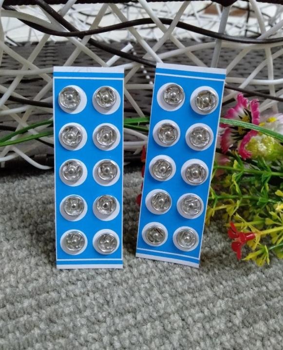 Combo 20 cái nút bấm áo nhỏ