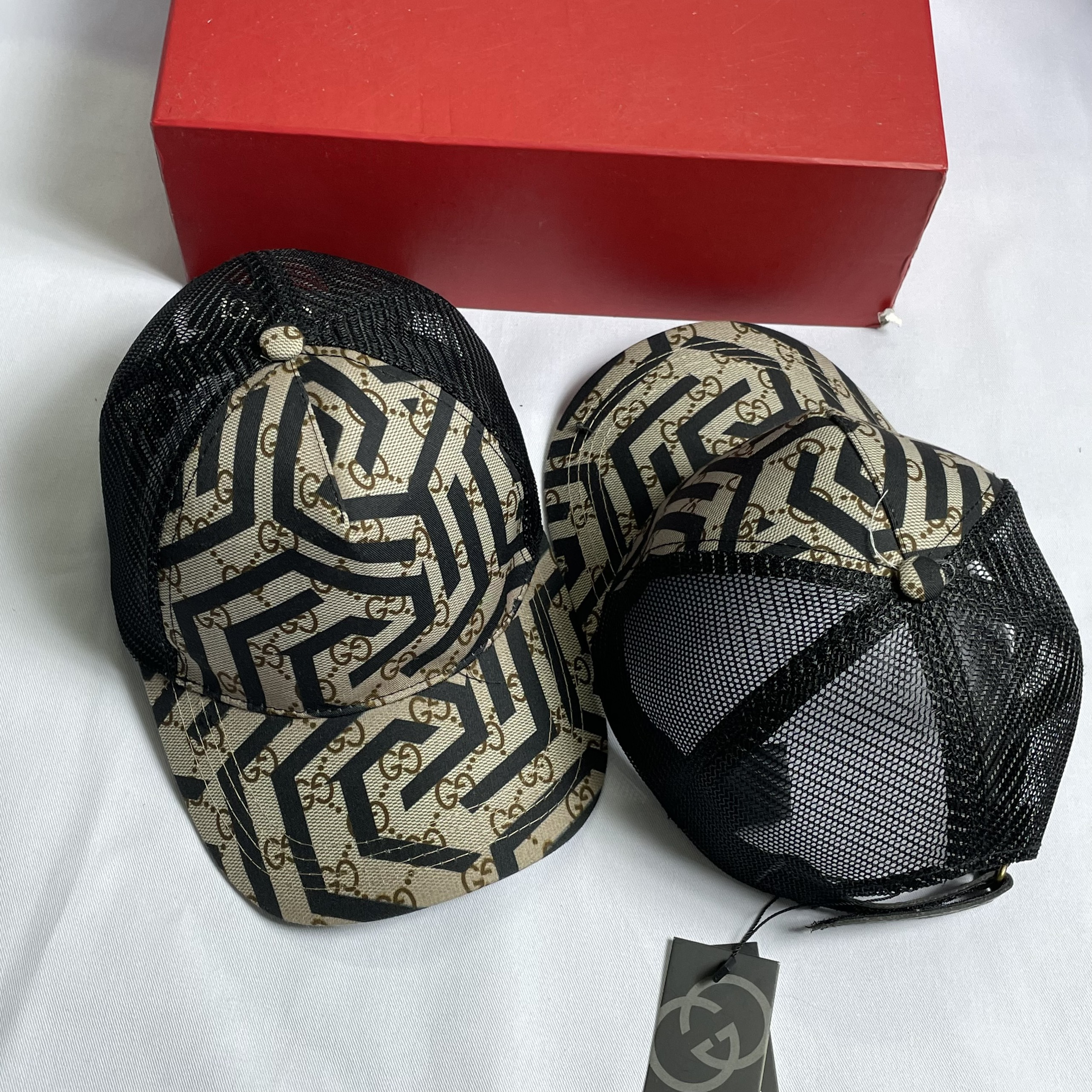 Nón kết lưỡi trai mũ lưỡi trai nam nữ nó hiệu gc
