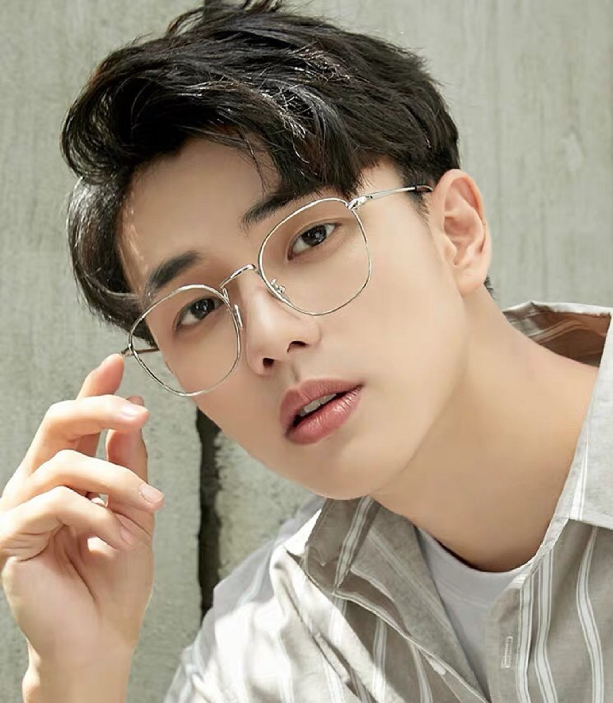 Kính Mát Nam Nữ ,Gọng Kính Giả Cận Mặt Tròn Form Nhỏ Chống Ánh Sáng Xanh Hottrend