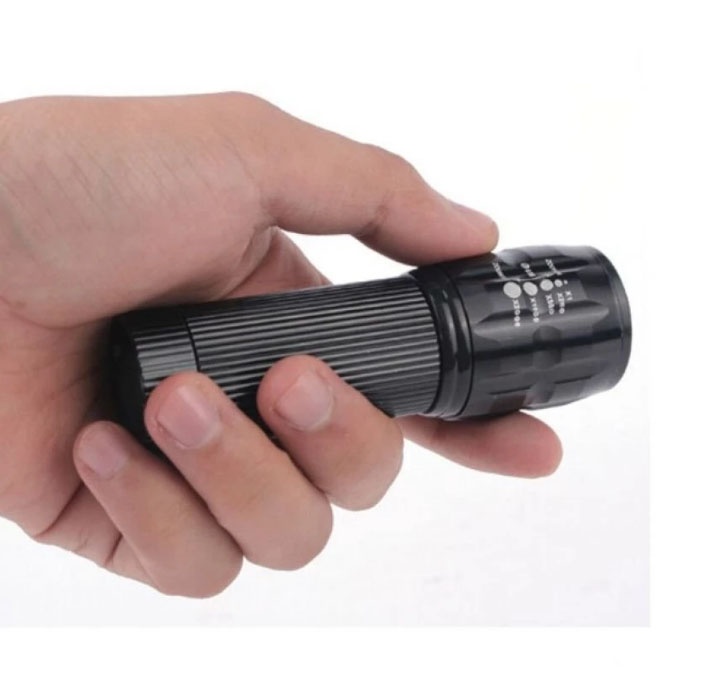 đèn pin cầm tay x2000