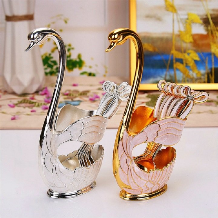 Bộ để thìa nĩa thiên nga cao cấp, sang trọng, tinh tế