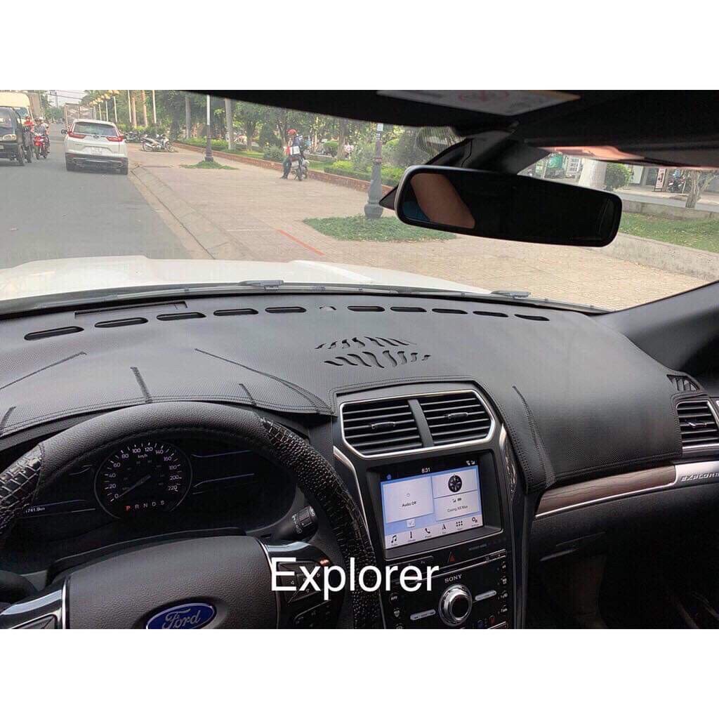 Thảm Taplo Da Vân Carbon Cao Cấp Ford Explorer