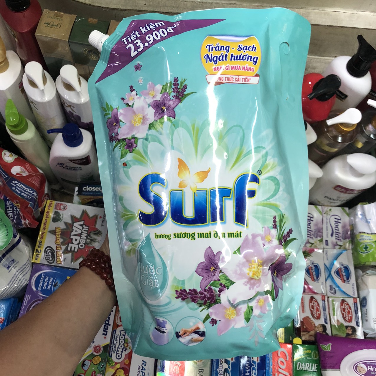 NƯỚC GIẶT SURF HƯƠNG SƯƠNG MAI DỊU MÁT 3.3KG