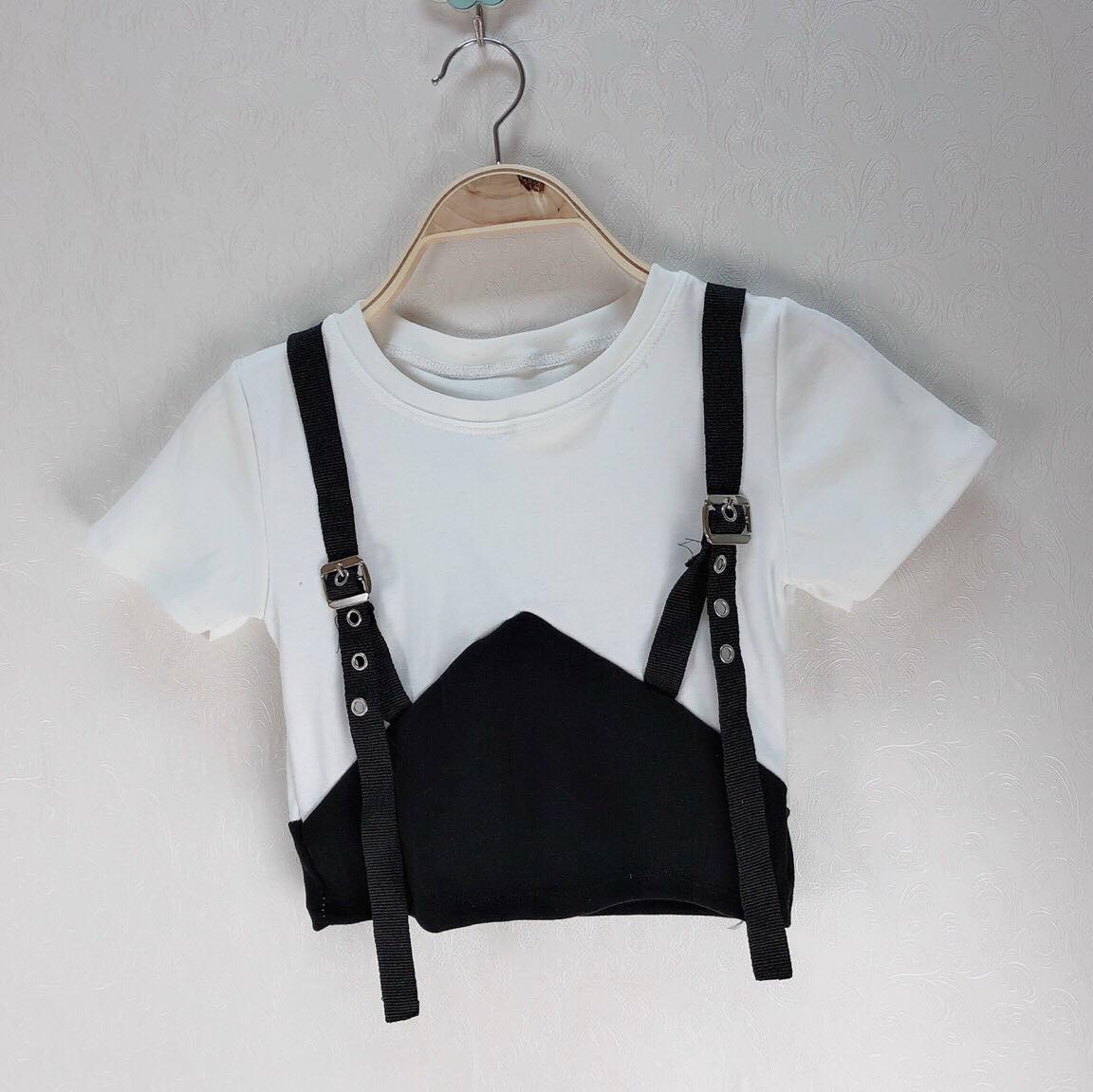 Áo thun nữ - Áo croptop nữ - Áo thun kiểu coptop nữ - Áo thun hot trend