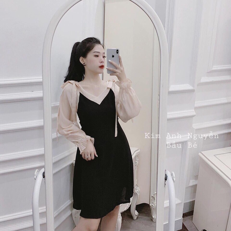 Đầm đen xòe nhẹ phối tay dễ thương