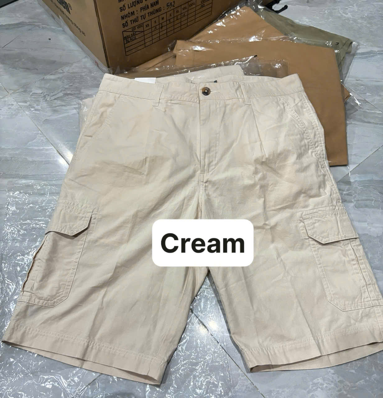  Quần short kaki việt tiến giảm 60% giá 550k sale 240k form regular  tiêu chuẩn  