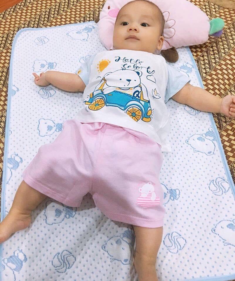 Tấm lót chống thấm cao cấp 4 lớp cho bé