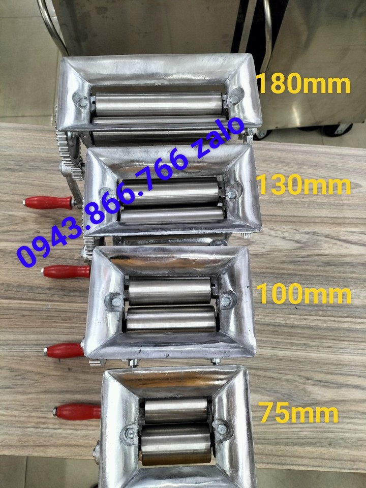 Máy cán khô mực làm mềm mực nướng ống inox , thân gang đủ size quay tay