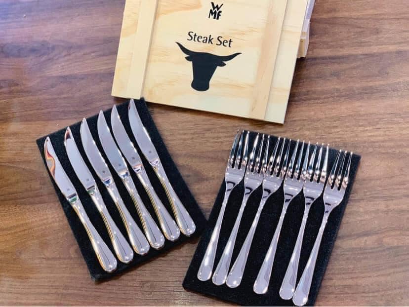 Bộ dao dĩa wmf steak set 12 món kèm hộp gỗ đẹp; gồm 6 dao, 6 dĩa giành cho 6 người ăn
