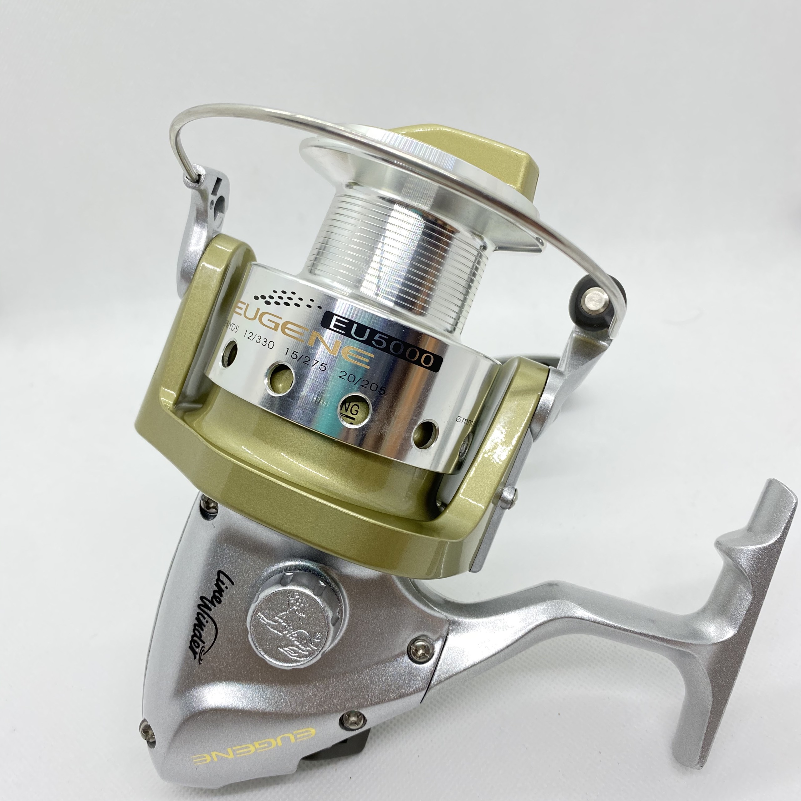 Máy Câu Cá EU 3000, 5000, 7000, Máy Câu cá Phun Kim Loại, may cau ca full pen