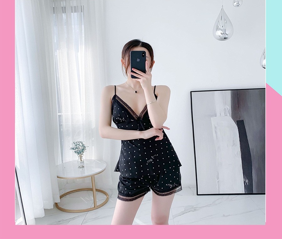 Bộ đồ ngủ hai dây lụa phối ren mút mỏng chấm bi sexy tôn da dn04
