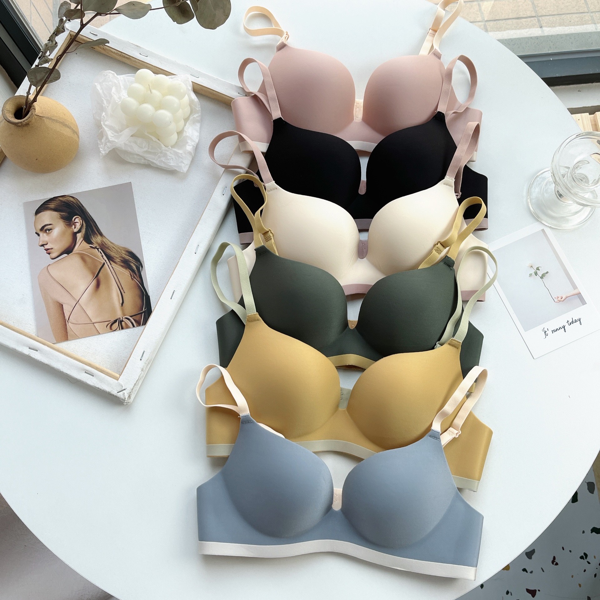 Áo lót su nữ không gọng đệm vừa dáng ôm nâng ngực a19 hannah secret