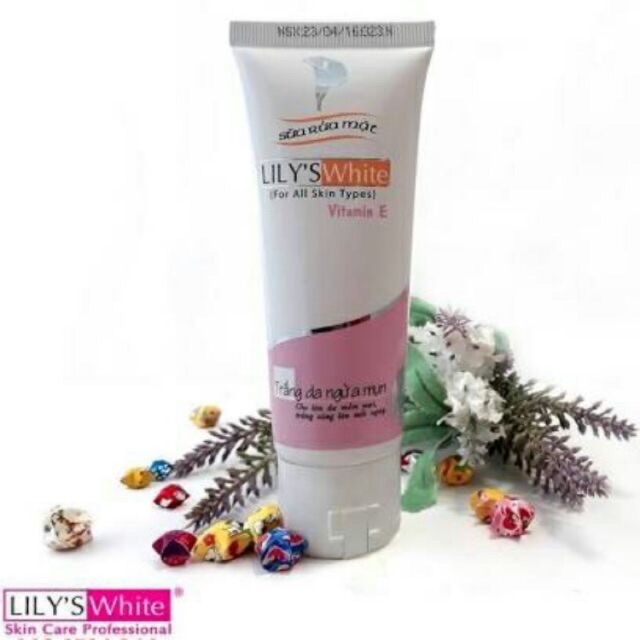 Sữa rửa mặt lily’s white cleanser trắng da ngừa mụn