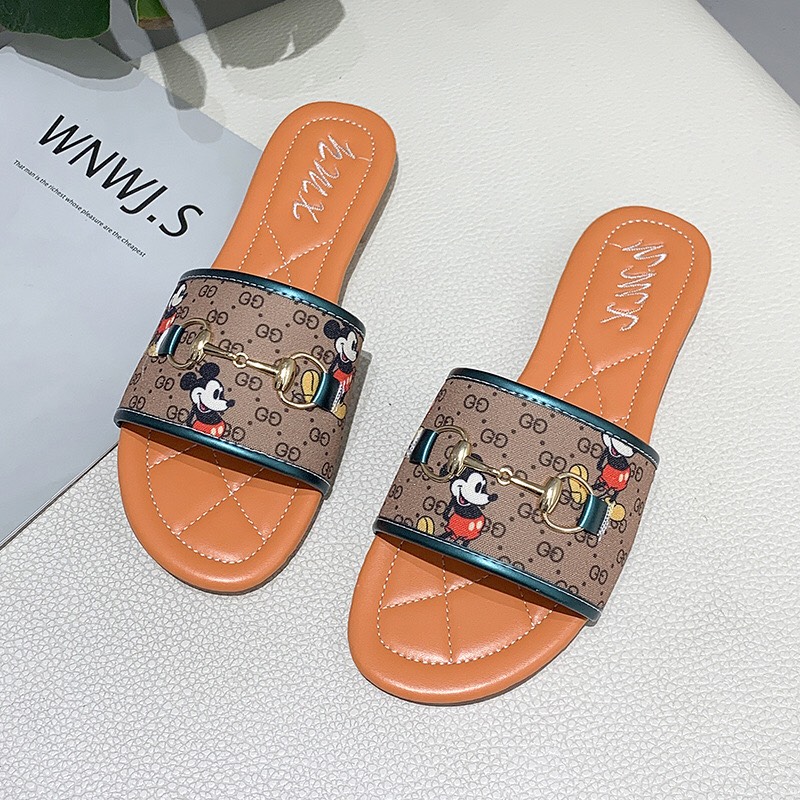 dép chuột mickey hottren 2020