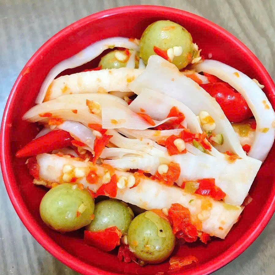 MĂNG CHUA NGÂM LÁ MẮC MẬT – HỦ 900G siêu ngon, vị CHUA THANH, THƠM ĐẶC TRƯNG