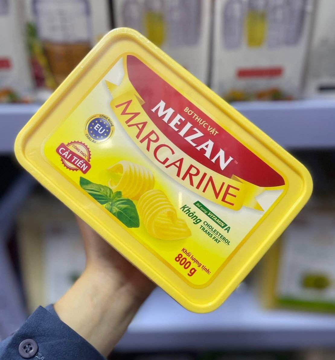 Bơ Meizan thưc vật thơm ngon hộp 800g