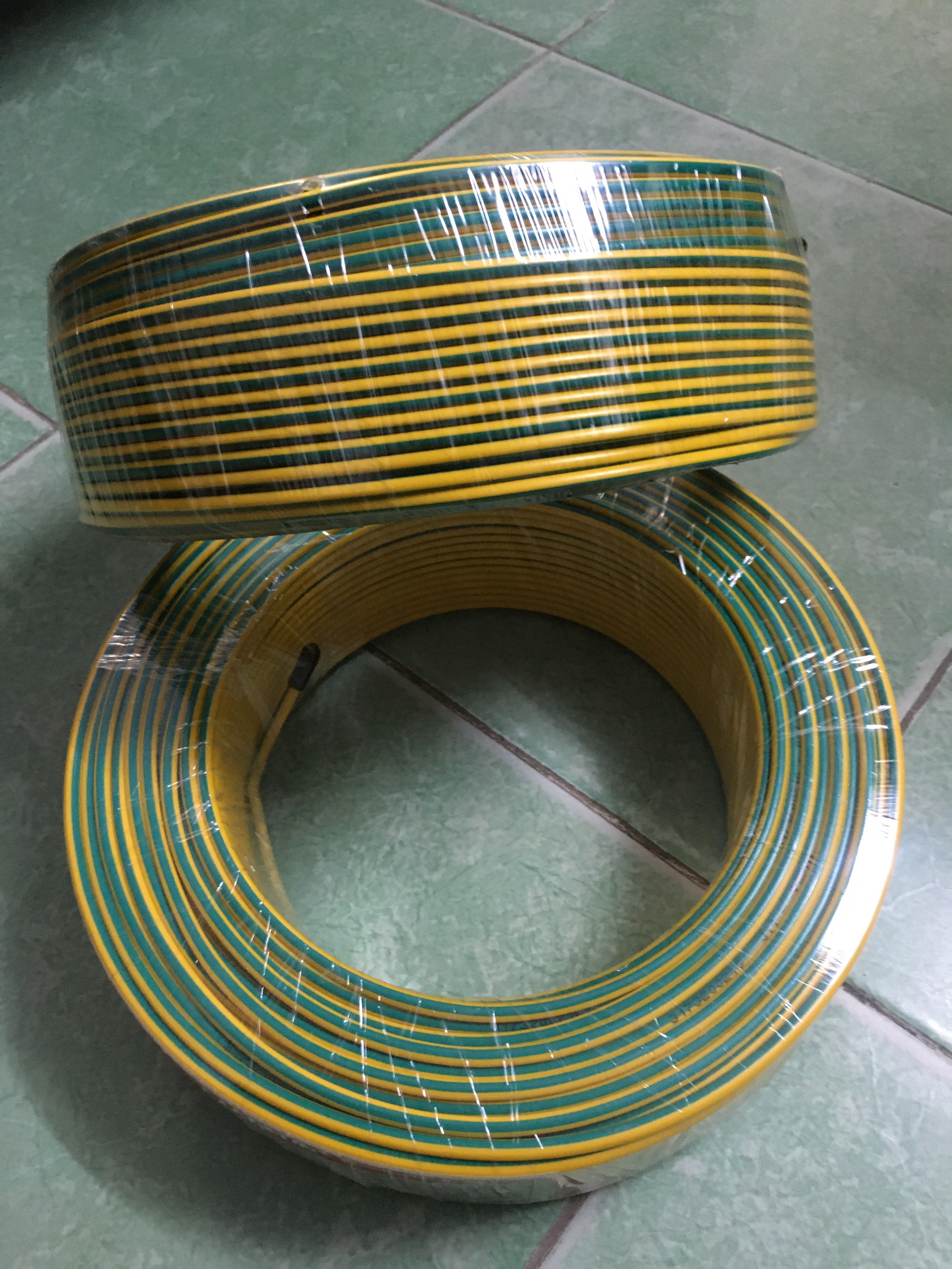 10m Dây tiếp địa vàng xanh 1x4