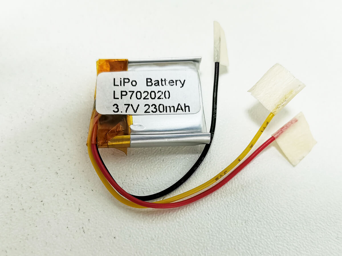 Pin sạc Lipo Polymer 3.7V 230 mah kèm mạch sạc tự ngắt khi đầy dùng gắn pin sạc dự phòng đồ chơi đèn máy tính bảng ....