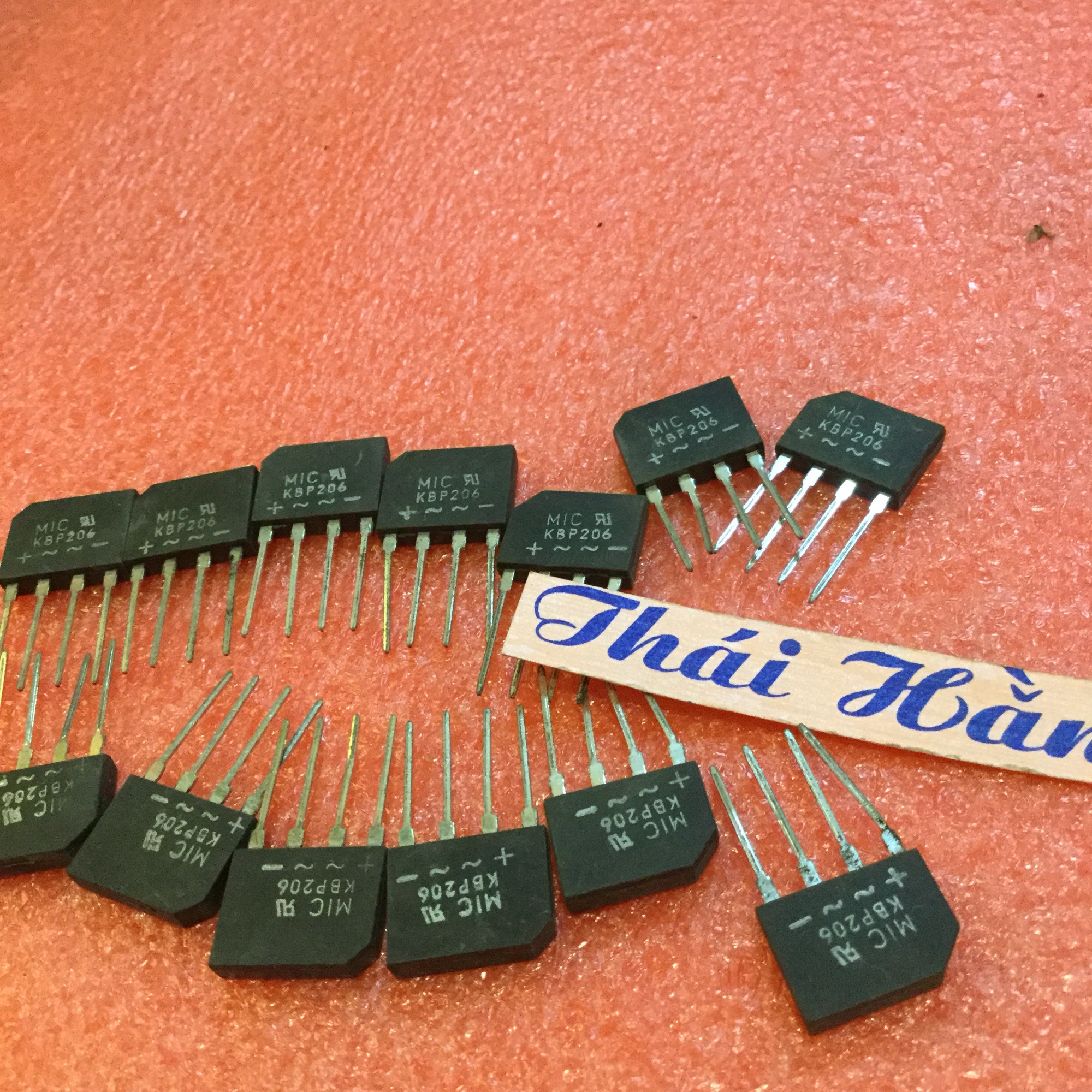 Đi ốt mic kbp 206 -2a