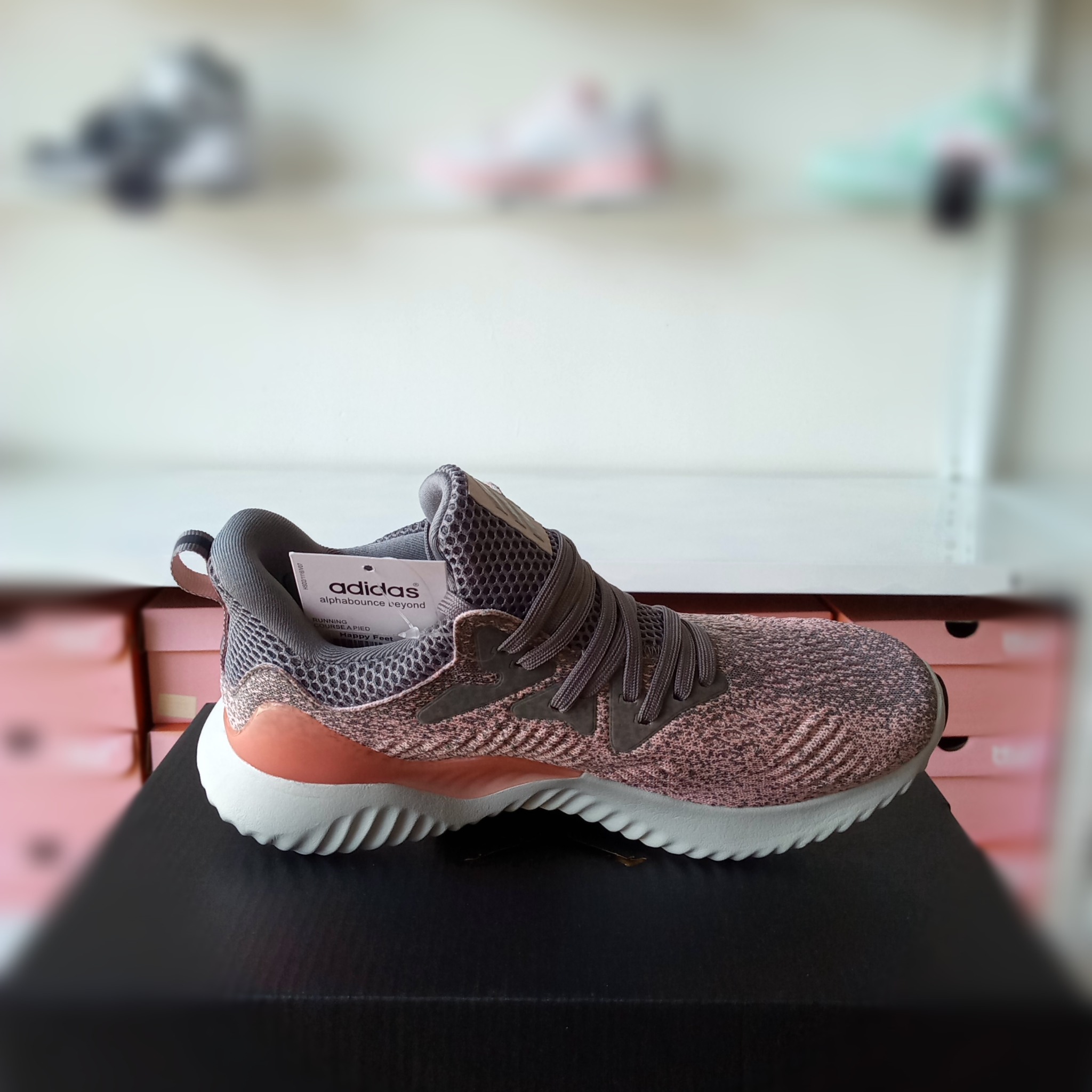 Adidas alphabounce clearance xám