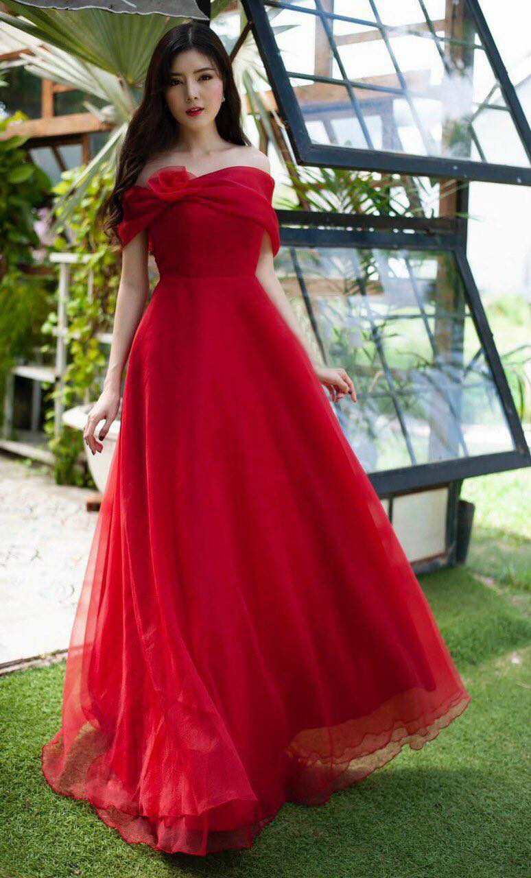 Đầm maxi cưới xoè bẹt vai hoa tripble t dress chất voan xốp xòe phồng - size m/l - ms30y