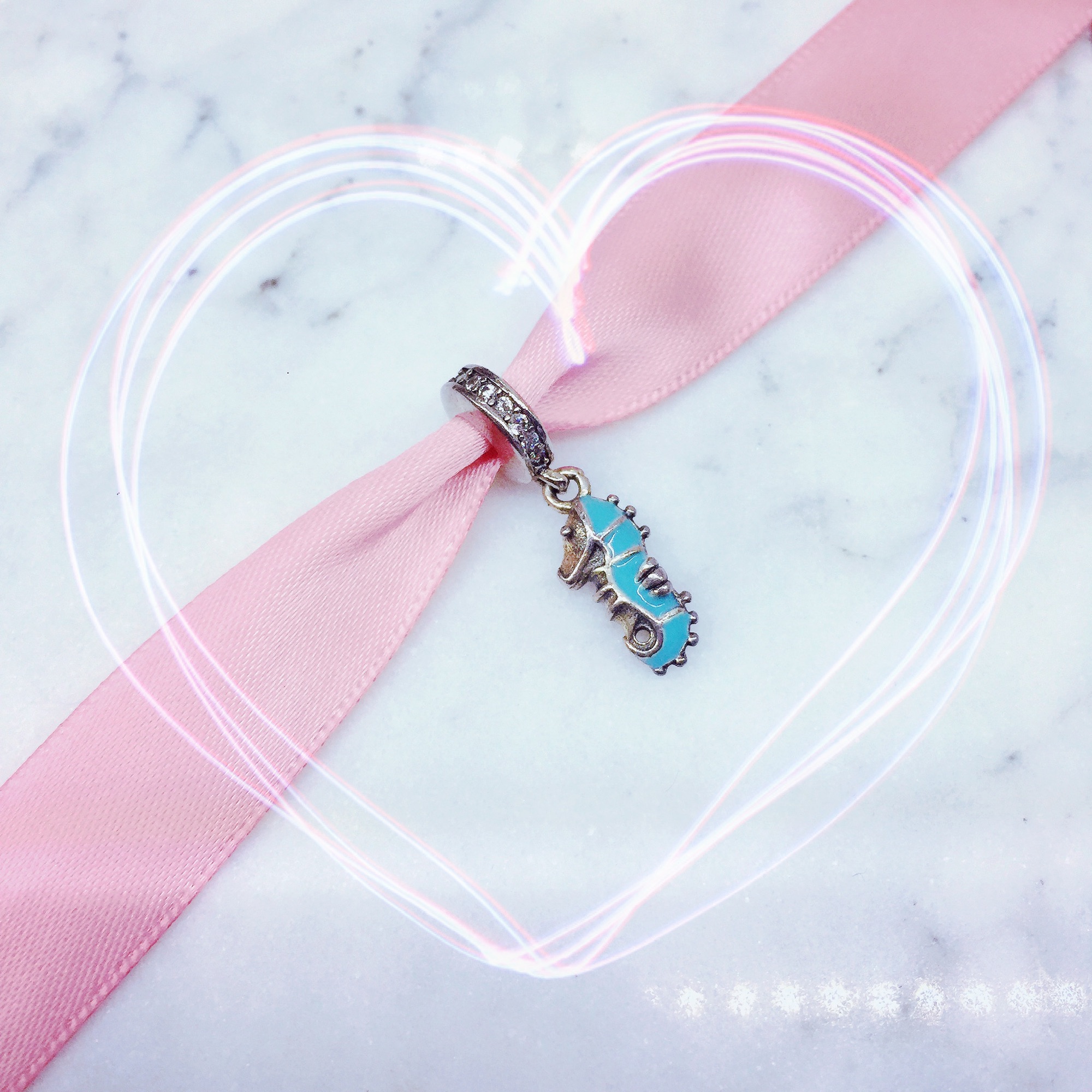 Charm thả cá ngựa bạc 925