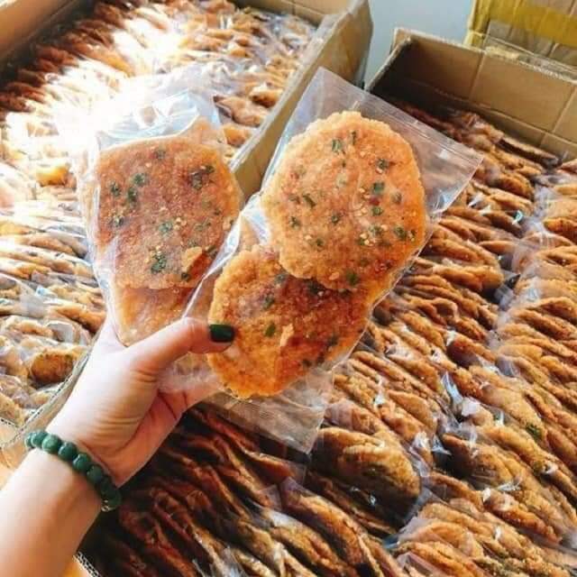 2 cơm cháy chiên nước mắm