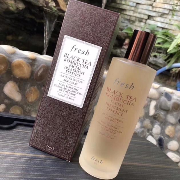 Nước thần Fresh Black Tea Kombucha Facial Treatment Essence 250ml