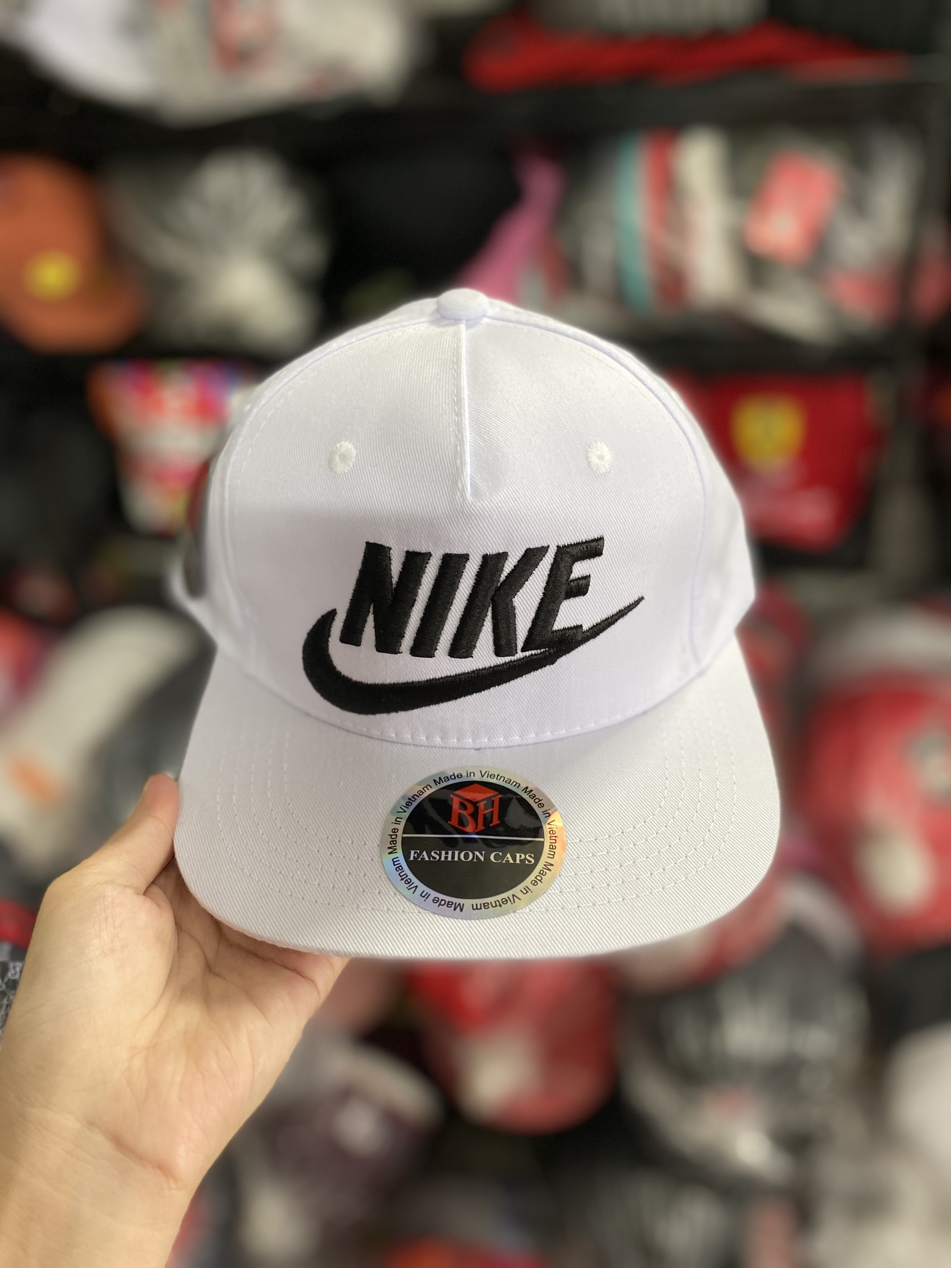NÓN HIPHOP DÙ - MŨ HIPHOP - NÓN SNAPBACK - MŨ SNAPBACK NAM NỮ