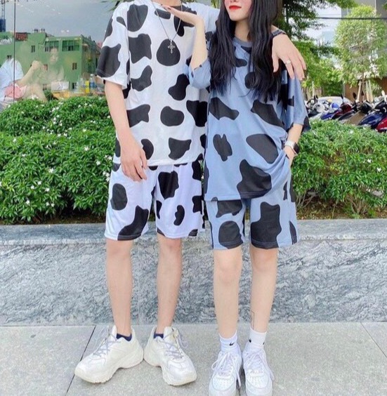 Set áo thun bò sữa form rộng và quần short đùi loang unisex - vietcentrevnv5