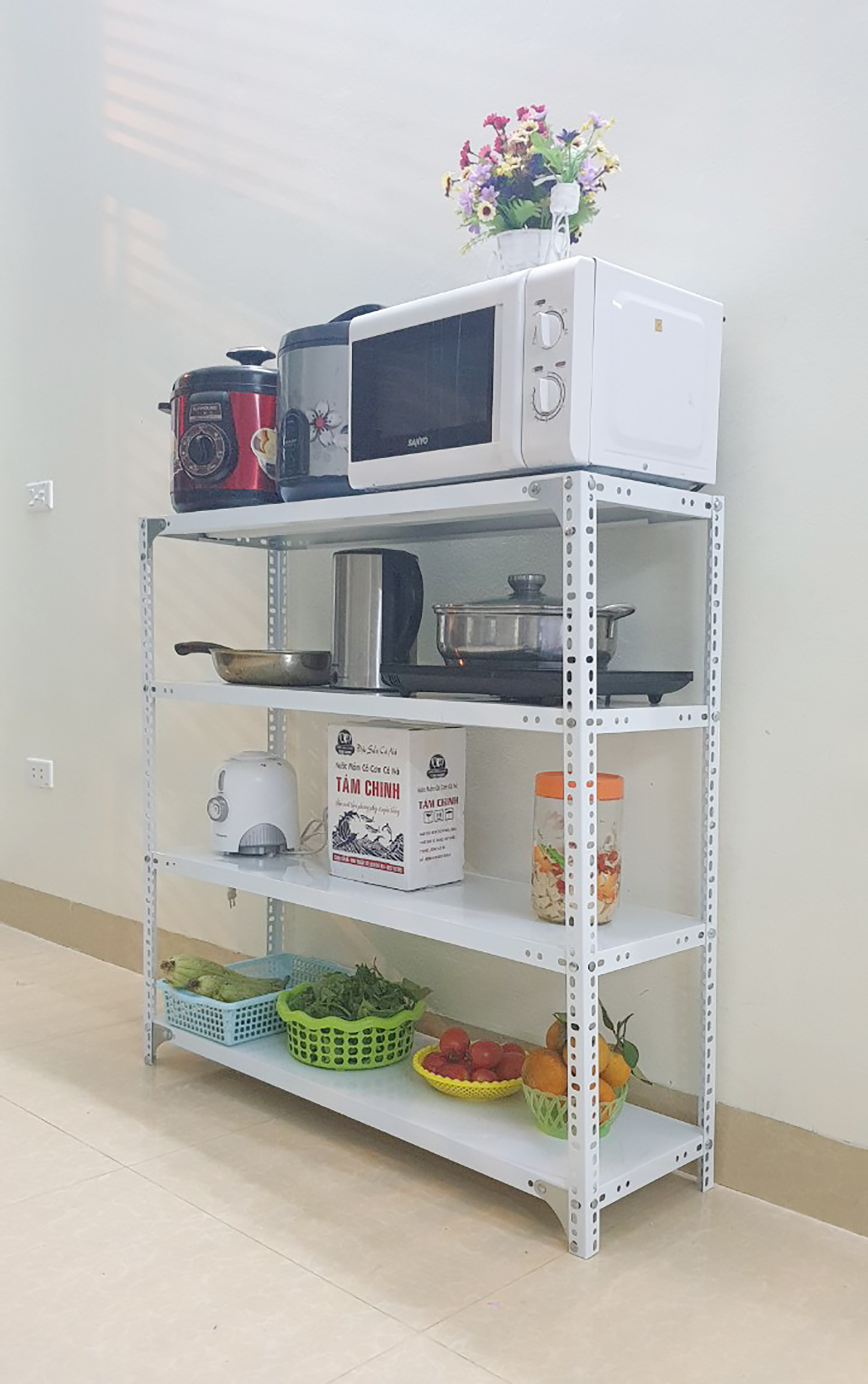 Kệ sắt v lỗ đa năng 4 tầng dài 1m x rộng 0,3m x cao 1,2m - Màu Trắng