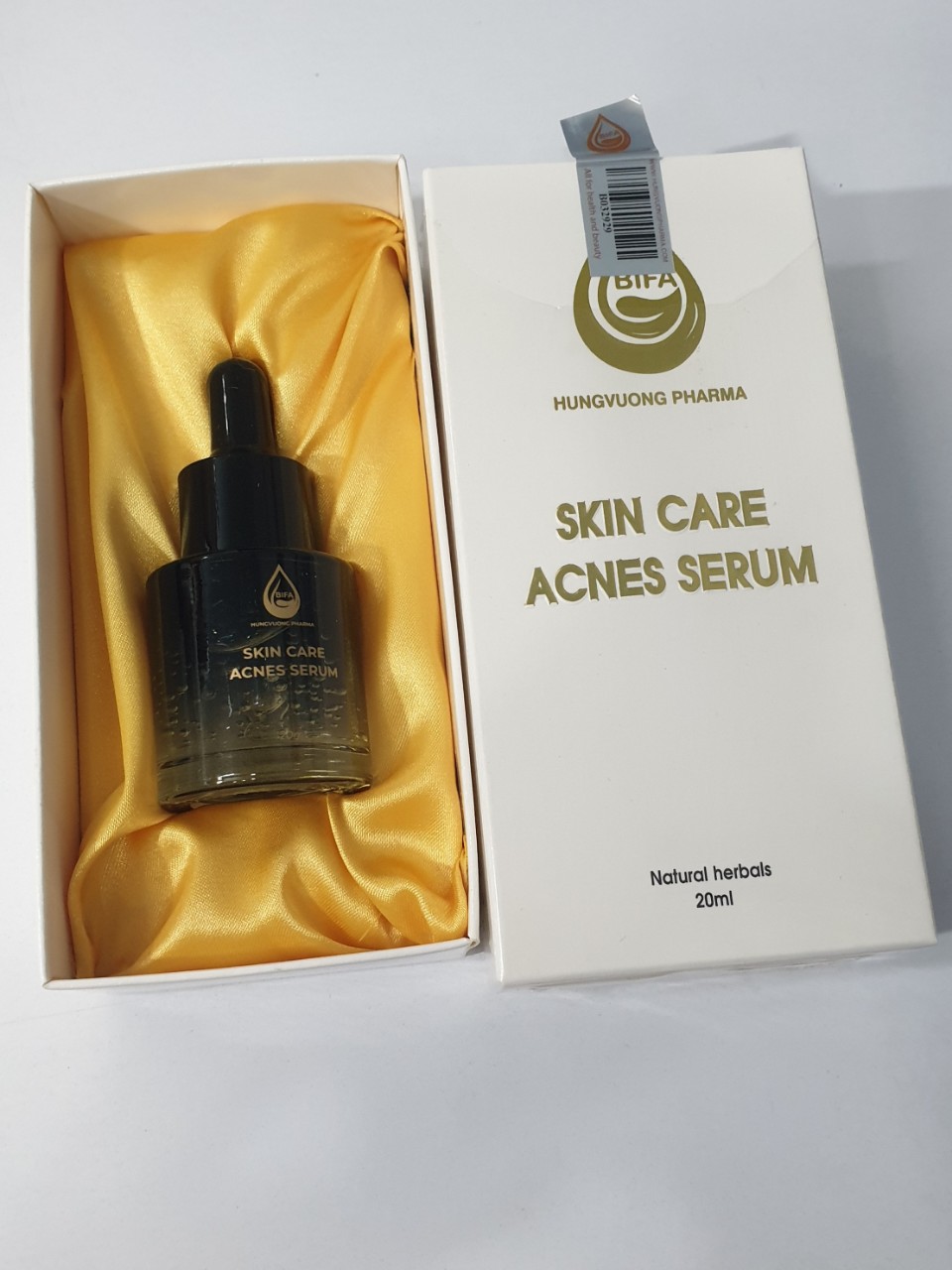 Serum mụn bifa / acnes serum cho làn da đẹp 20ml, được làm hoàn toàn từ tinh chất thảo dược, an toàn với mọi loại da đặc biệt ngay cả với da nhạy cảm