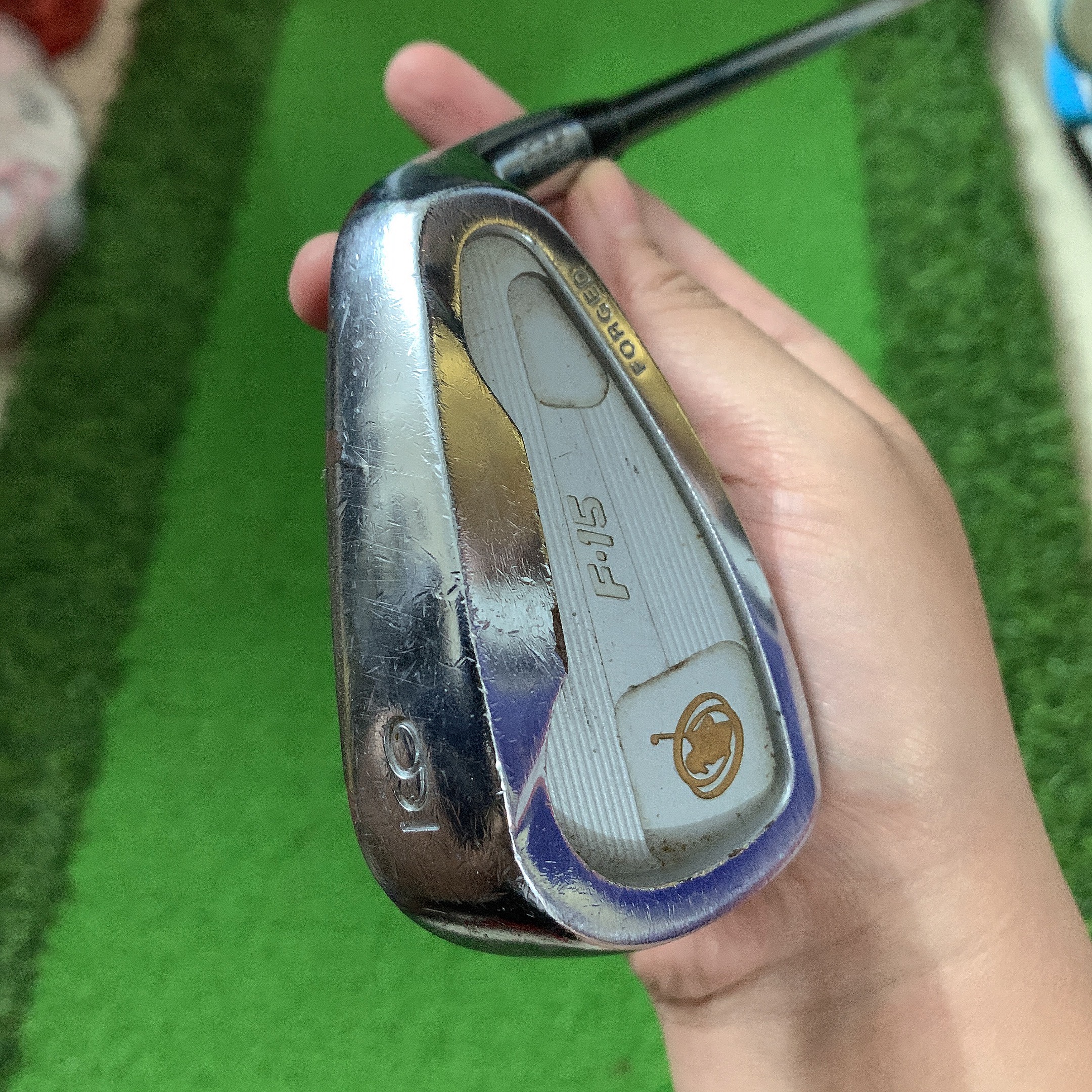 Gậy Golf Iron Sắt 9 Matrix Studio 84 Nam Cán Graphite - Gậy Golf Cũ