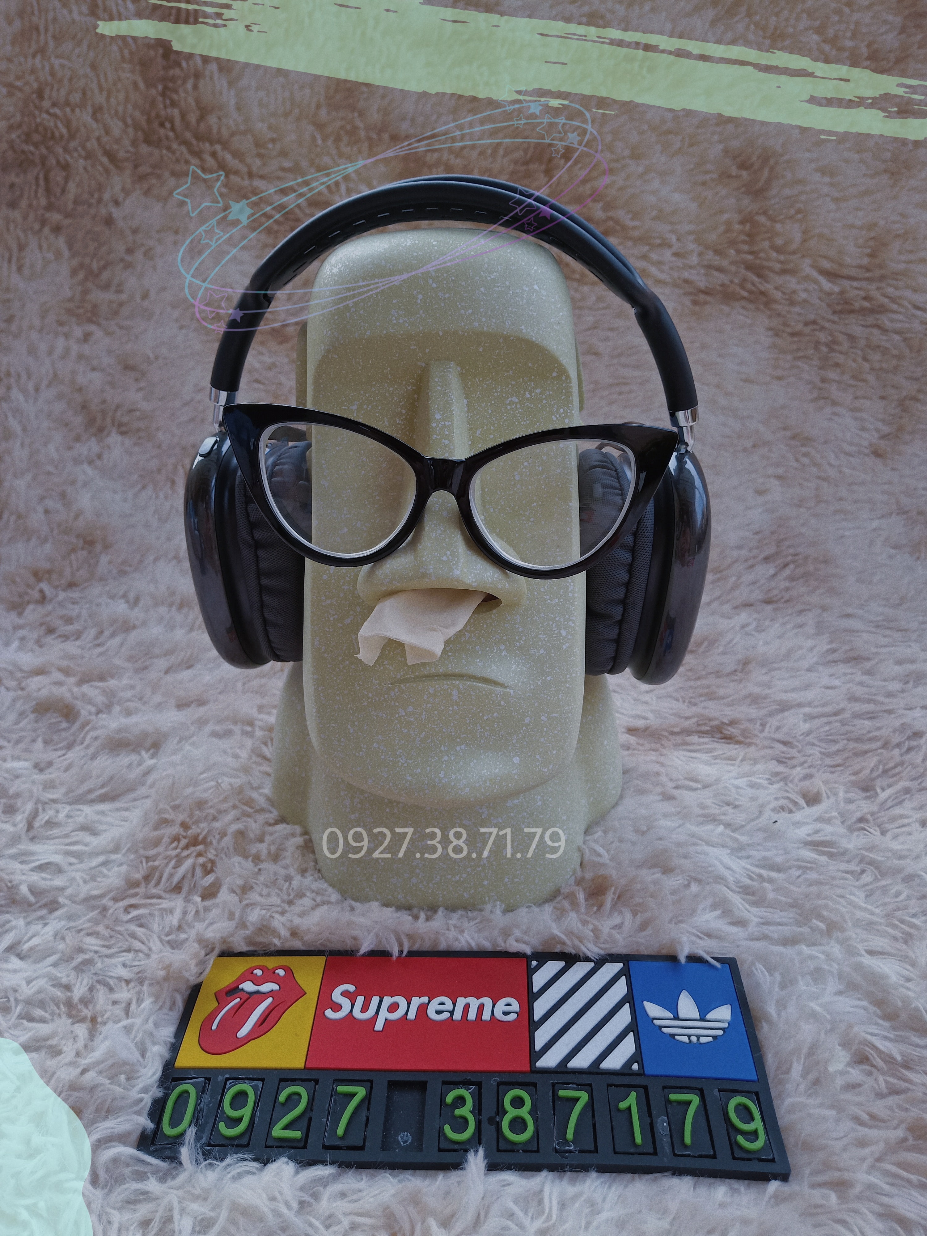 (CÓ SẴN) Giá treo tai nghe kiêm chỗ để khăn giấy, mắt kính và nón  - Headphone Stand