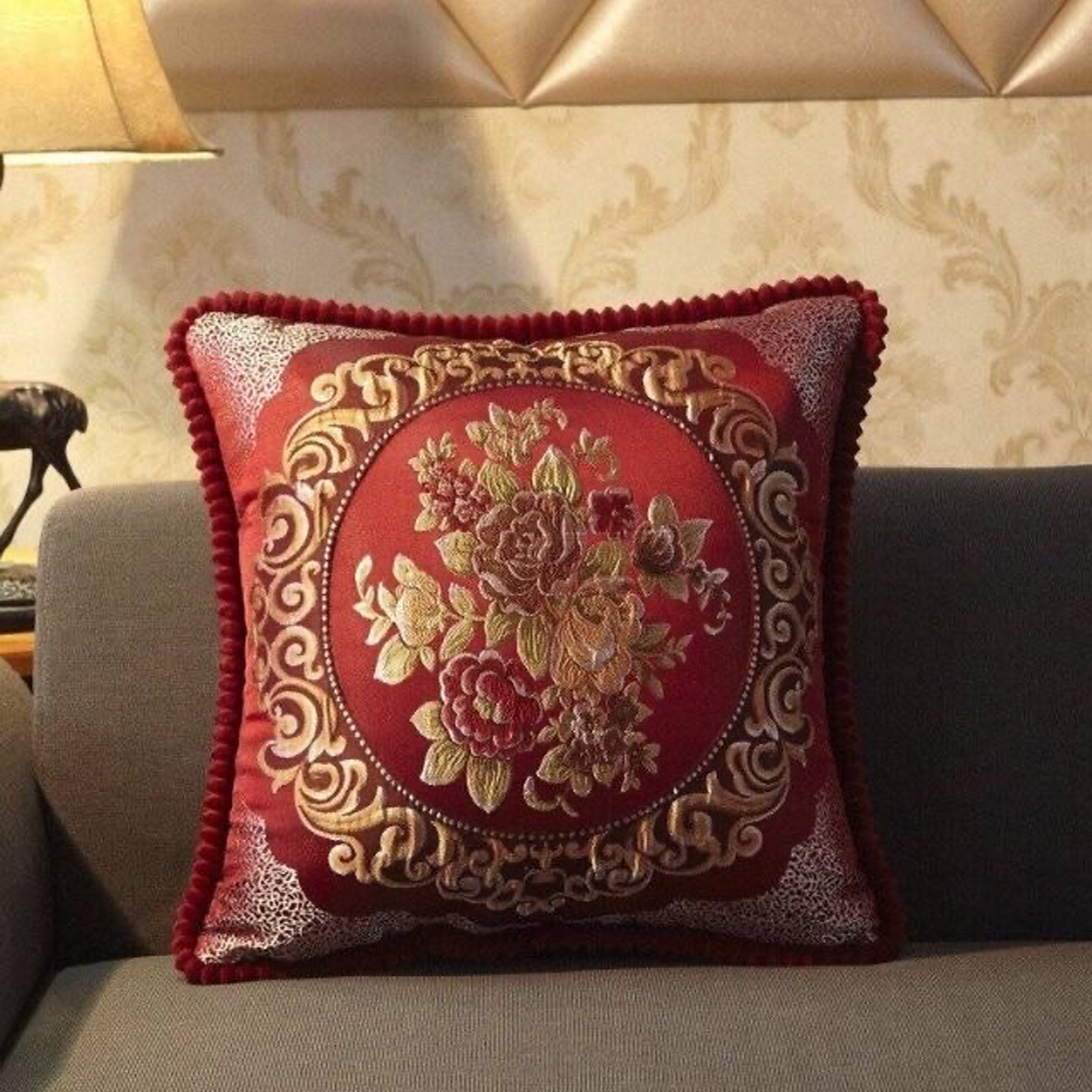 Gối tựa lưng tây âu