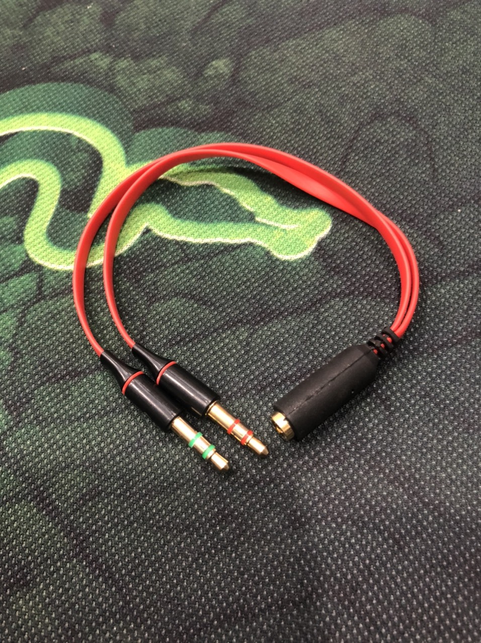 Dây chuyển từ lỗ 3.5 ly sang 2 đầu jack tai nghe +micro