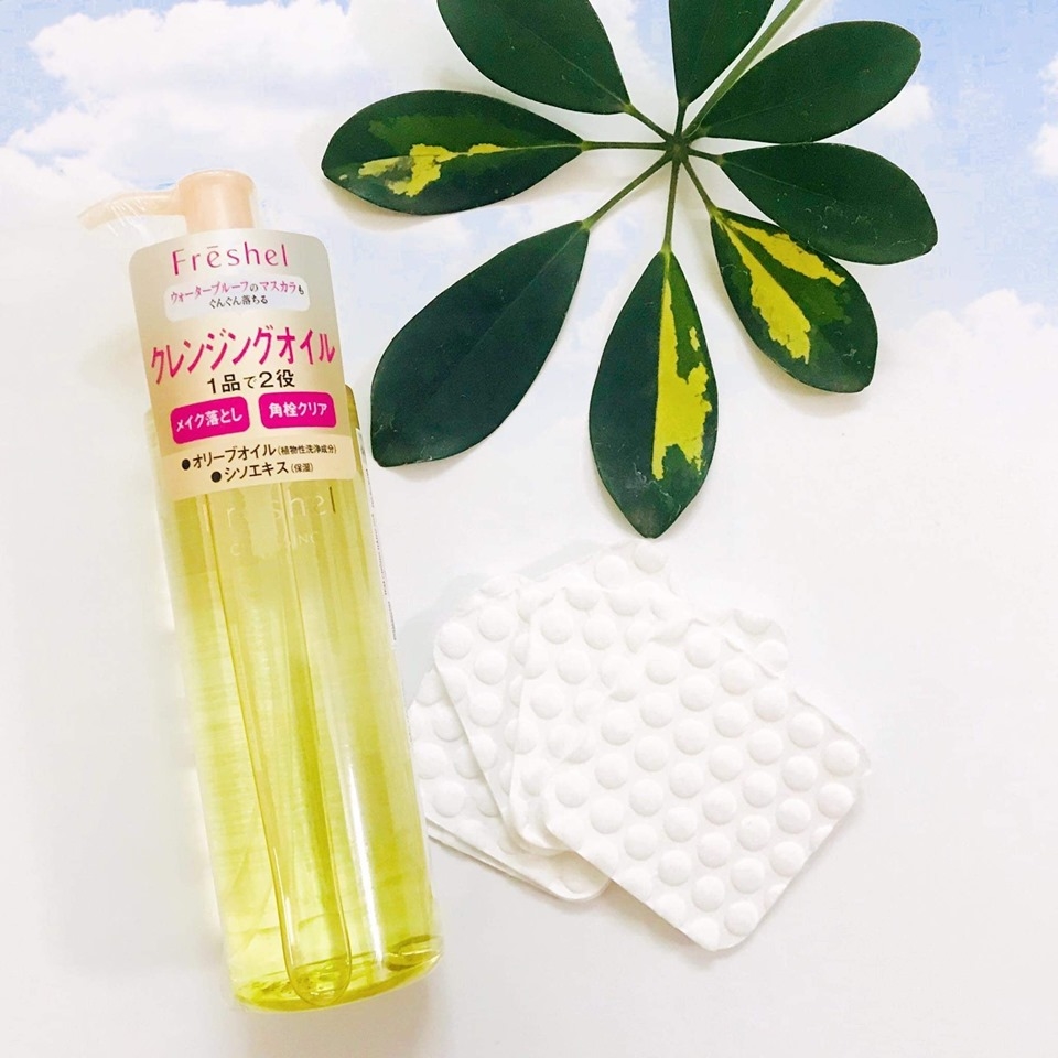 Dầu tẩy trang Nhật Bản Kanebo Freshel Cleansing Oil 180ml
