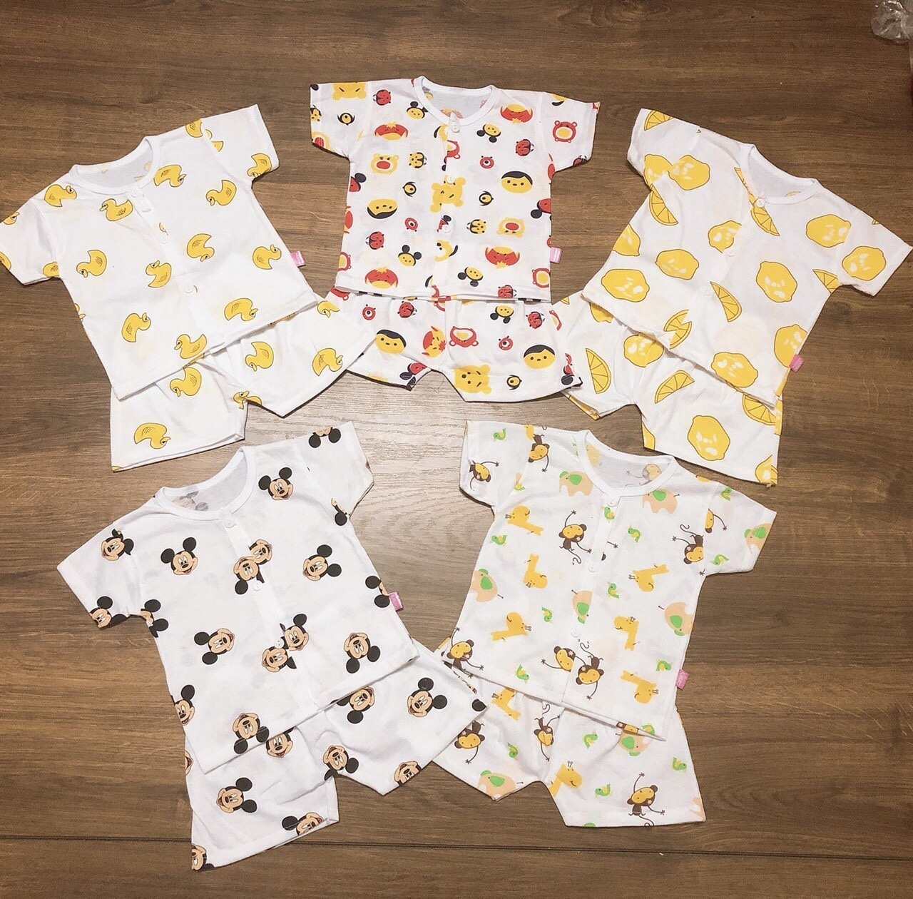 Sét 5 bộ cộc tay cài khuy giữa hình hoa quả (KÈM QUÀ TẶNG)